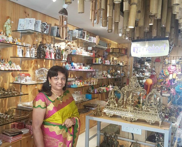 SharmilaDinesh_Vasavi_Clubs_international_natart_aryavysya SharmilaDinesh_Vasavi_Clubs_international_natart_aryavysya