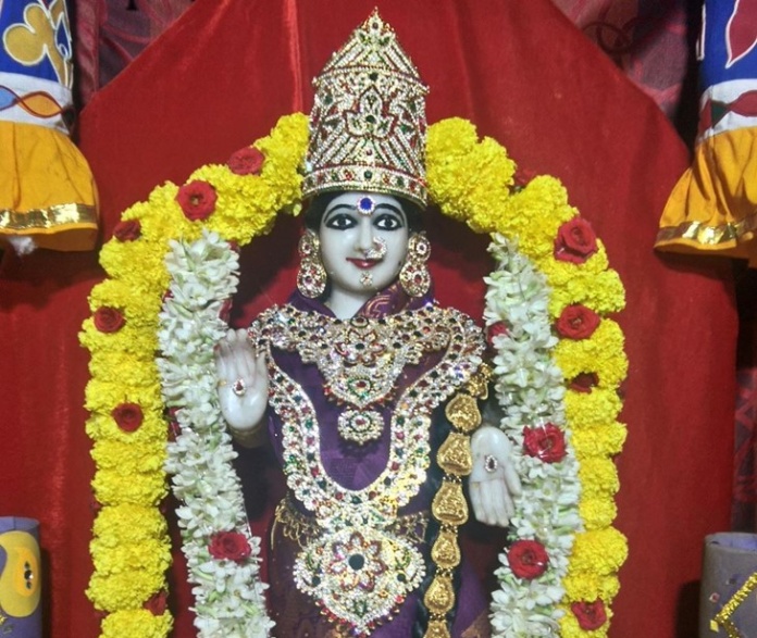 Penugonda_Aryavysya_Vasavi_Feature.png Penugonda_Aryavysya_Vasavi_Feature.png