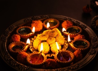 திருவண்ணாமலை ஆர்ய வைஸ்ய சந்தர்ப்பனை குழுவினர் நடத்தும் 19 ஆம் ஆண்டு கார்த்திகை தீபத் திருவிழா